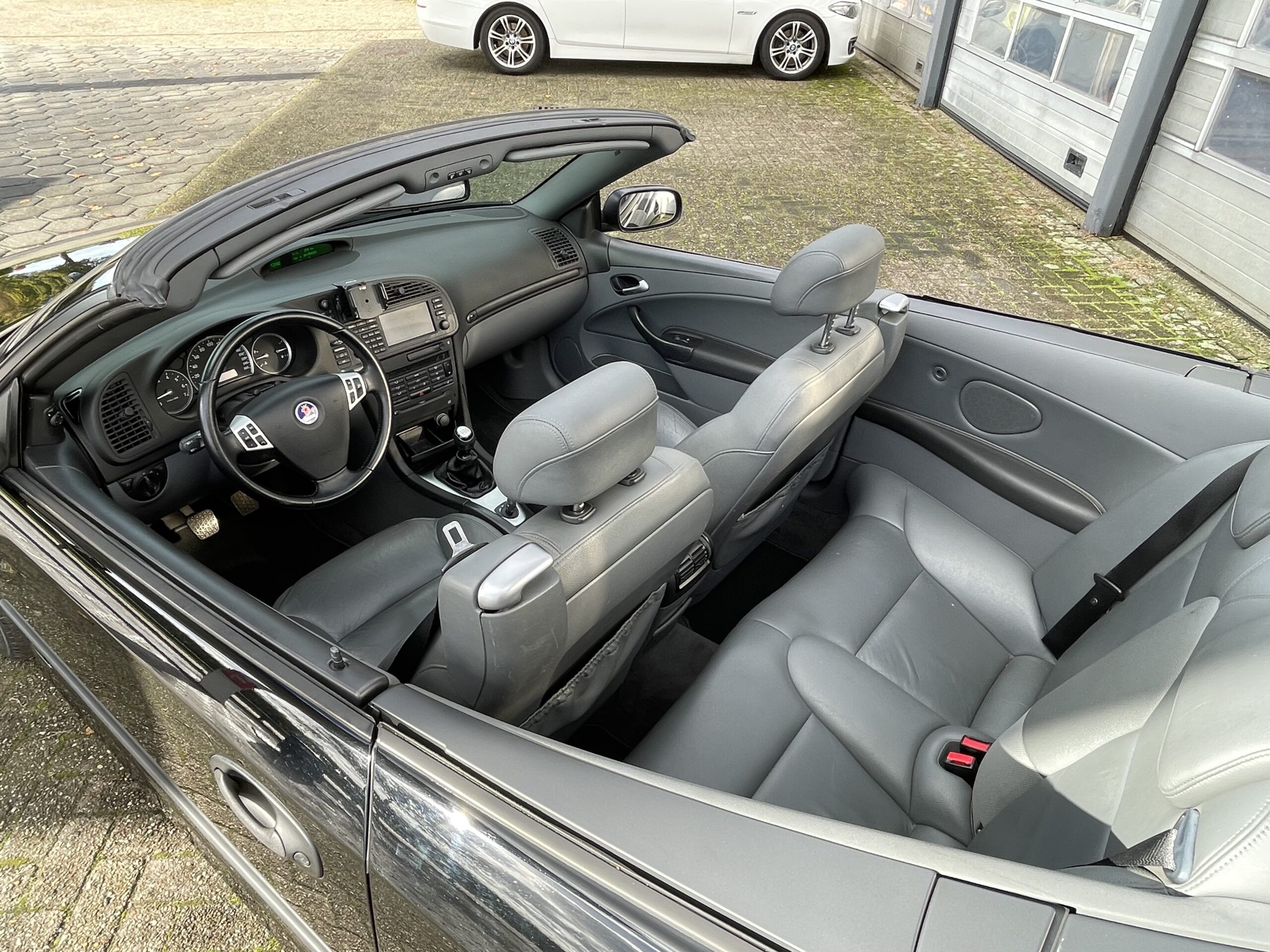 Saab 9-3 1.8T Vector Cabrio | Bijzonder mooi | Zeer goed onderhouden | Afneembare trekhaak | Youngtimer - Afbeelding 18