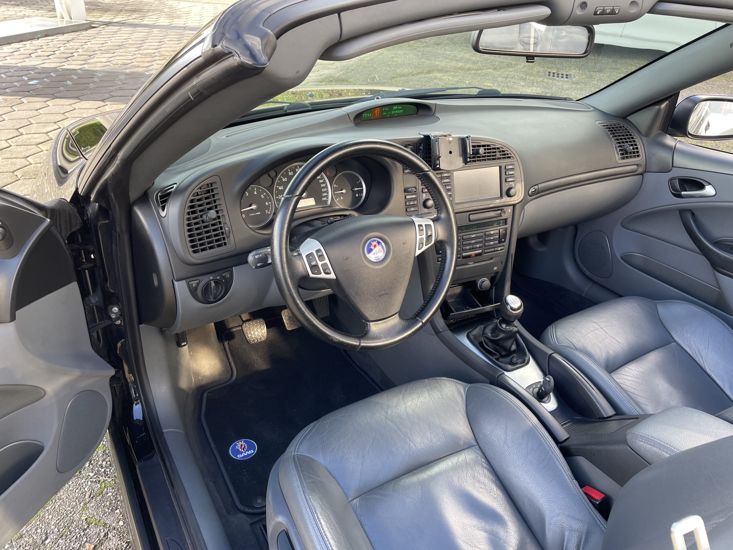 Saab 9-3 1.8T Vector Cabrio | Bijzonder mooi | Zeer goed onderhouden | Afneembare trekhaak | Youngtimer - Afbeelding 20