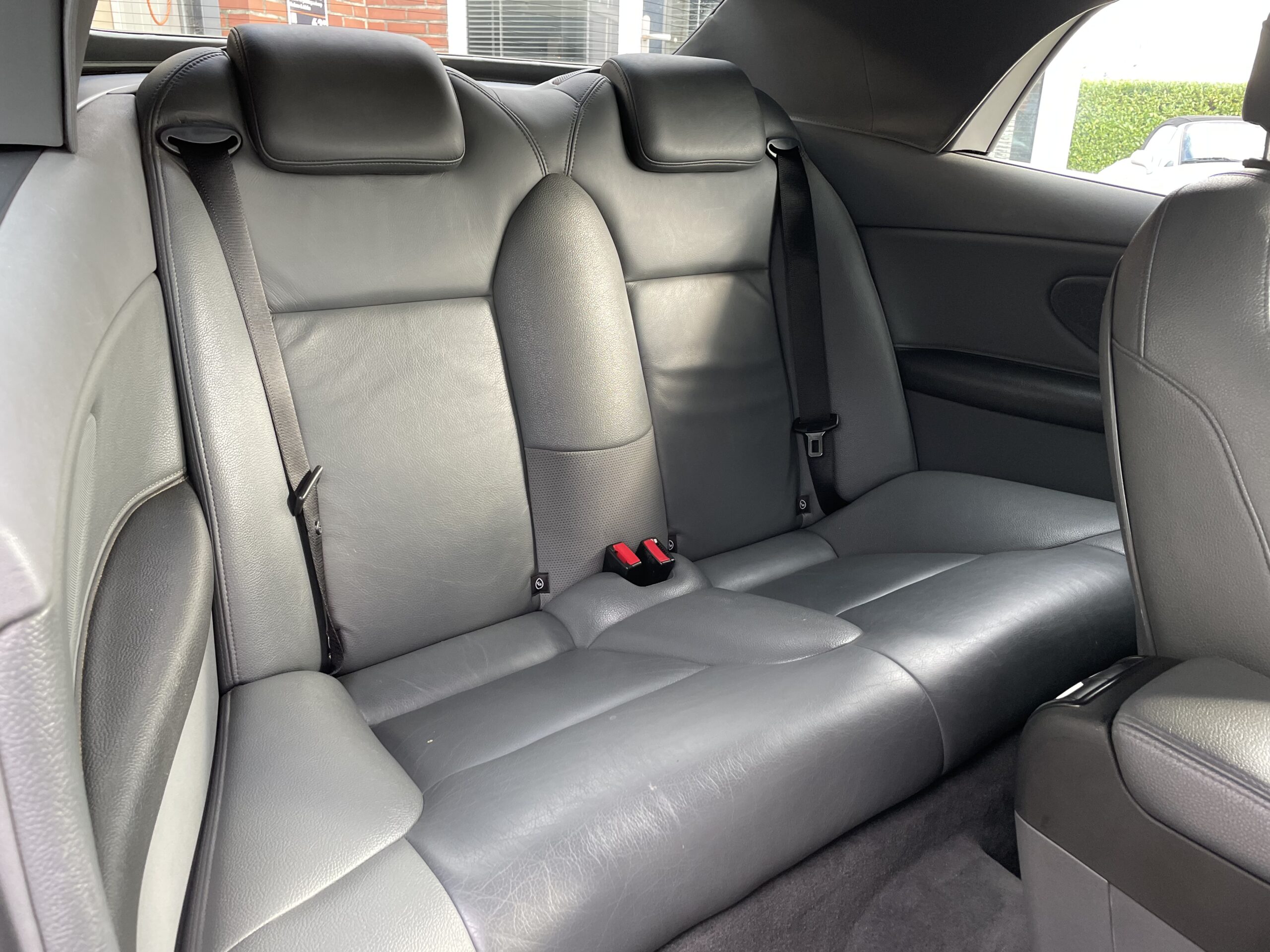 Saab 9-3 1.8T Vector Cabrio | Bijzonder mooi | Zeer goed onderhouden | Afneembare trekhaak | Youngtimer - Afbeelding 11