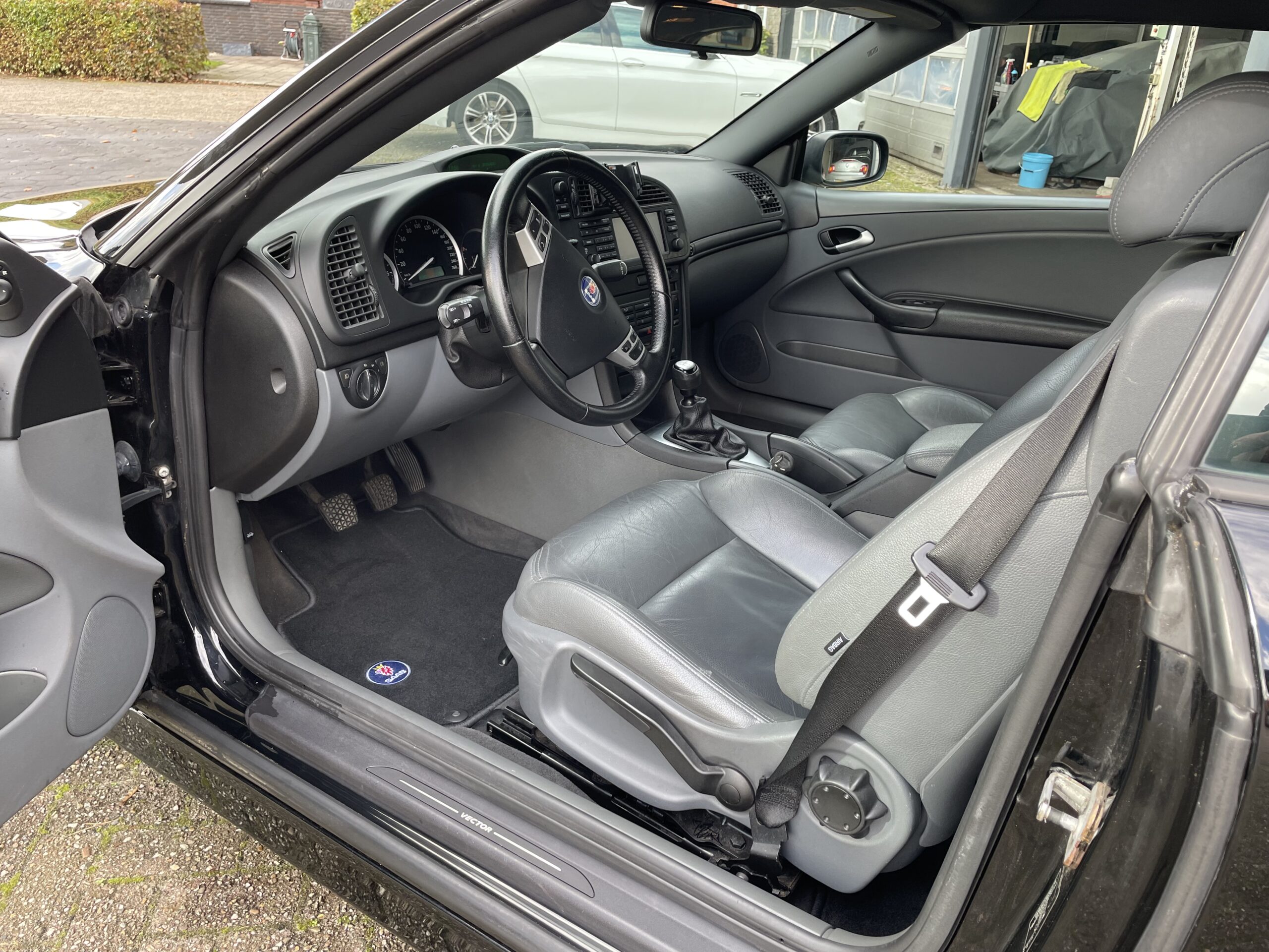 Saab 9-3 1.8T Vector Cabrio | Bijzonder mooi | Zeer goed onderhouden | Afneembare trekhaak | Youngtimer - Afbeelding 12