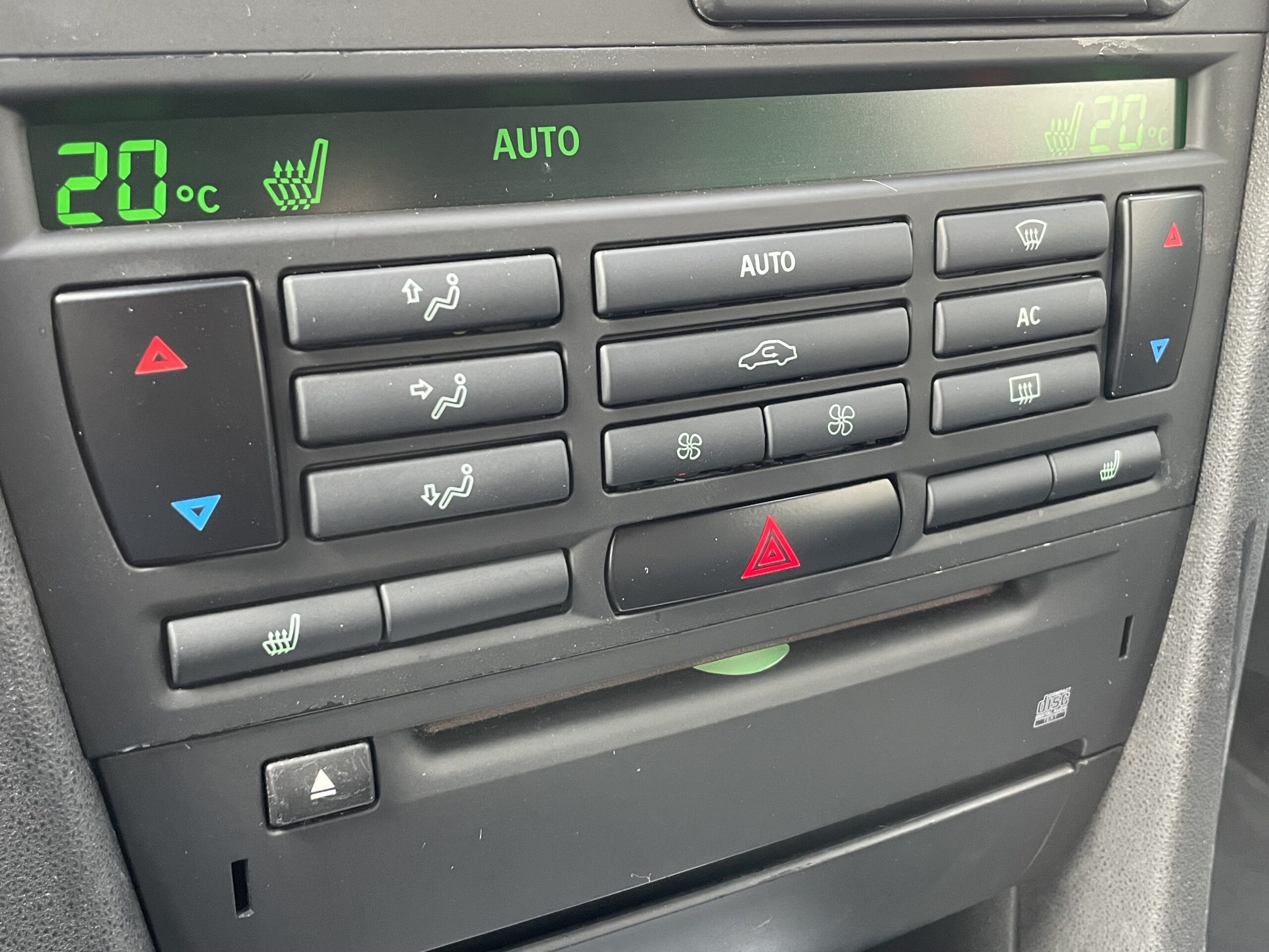 Saab 9-3 1.8T Vector Cabrio | Bijzonder mooi | Zeer goed onderhouden | Afneembare trekhaak | Youngtimer - Afbeelding 27